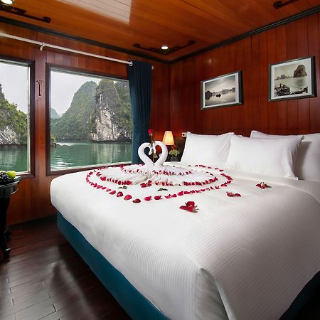 Flamingo Luxury Cruises Hotel Ha Long Buitenkant foto