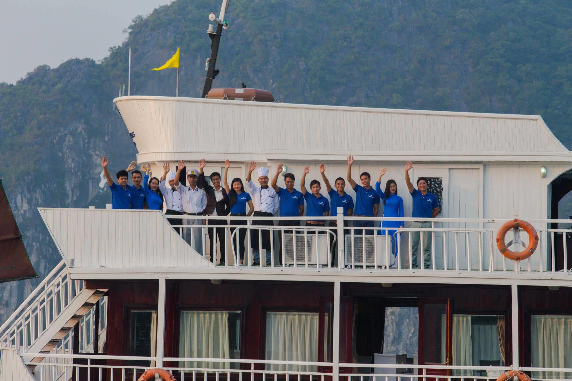 Flamingo Luxury Cruises Hotel Ha Long Buitenkant foto