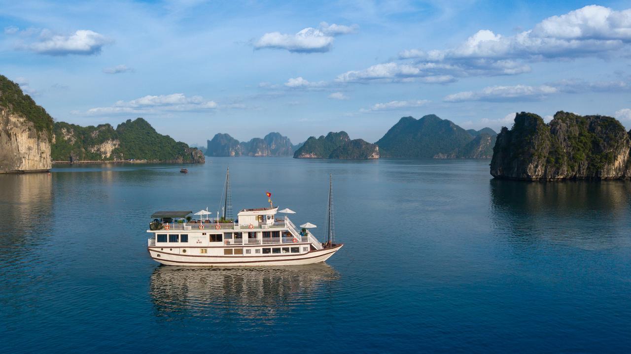 Flamingo Luxury Cruises Hotel Ha Long Buitenkant foto