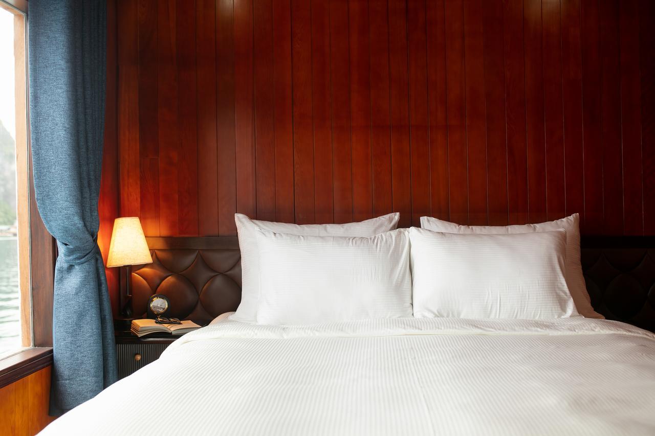 Flamingo Luxury Cruises Hotel Ha Long Buitenkant foto