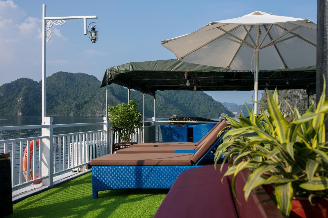 Flamingo Luxury Cruises Hotel Ha Long Buitenkant foto