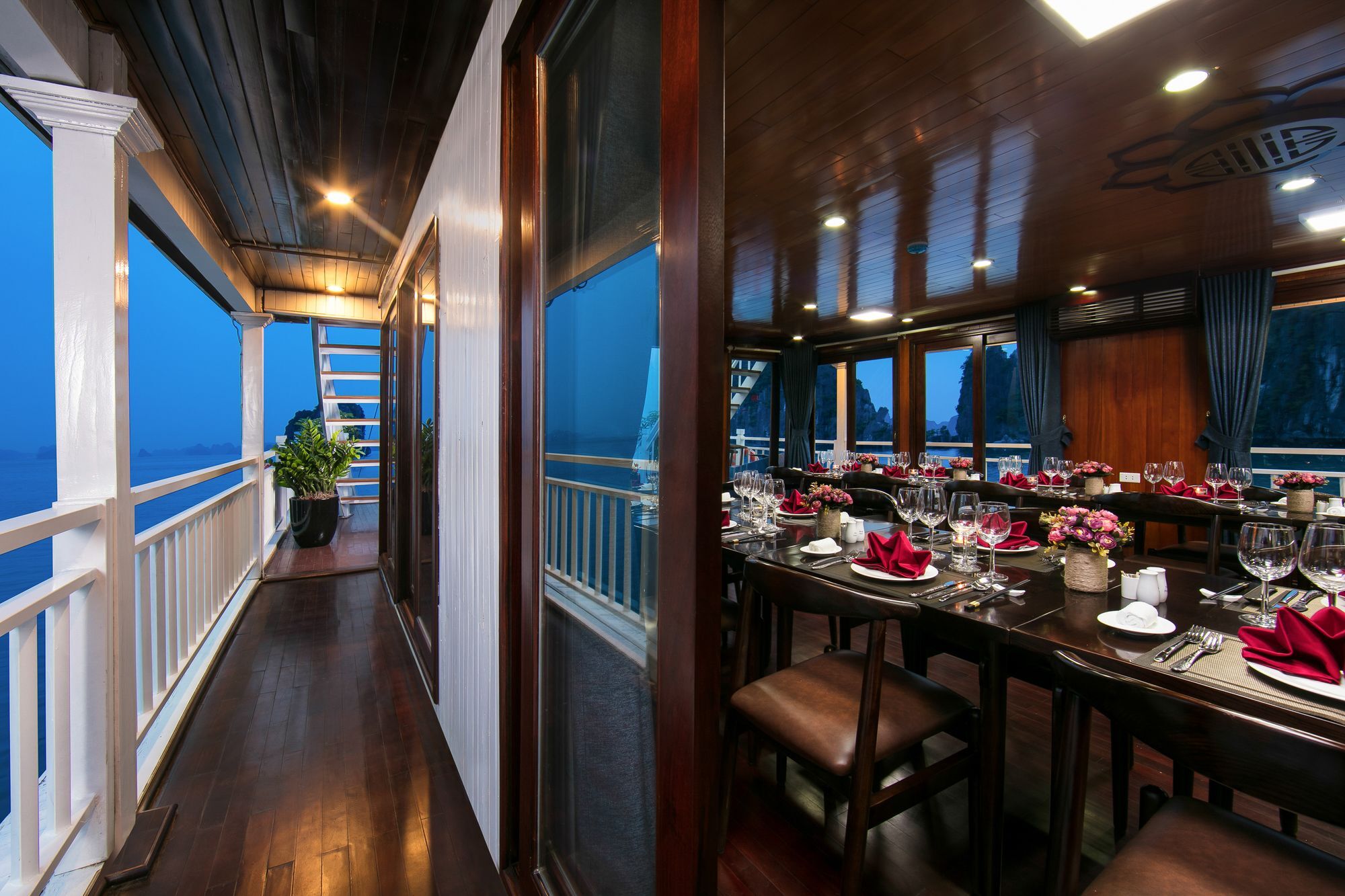 Flamingo Luxury Cruises Hotel Ha Long Buitenkant foto